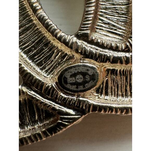 529 Chanel Pearl and Rhinestone Brooch - Picture 5 of 7